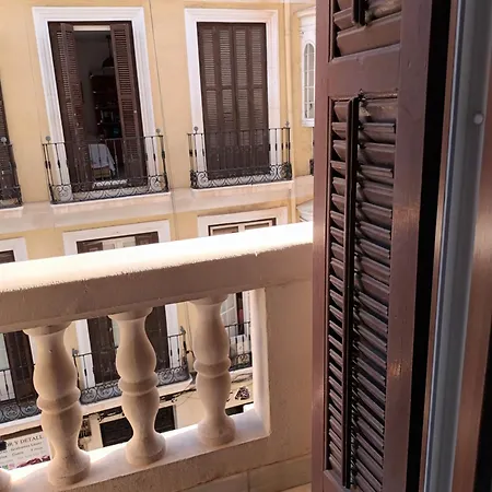 En El Centro Historico De Apartment